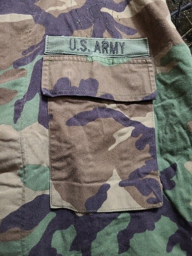 US Army Military Woodland Camo Coat Shirt Jacket Combat Mens Medium XShort - Picture 2 of 10