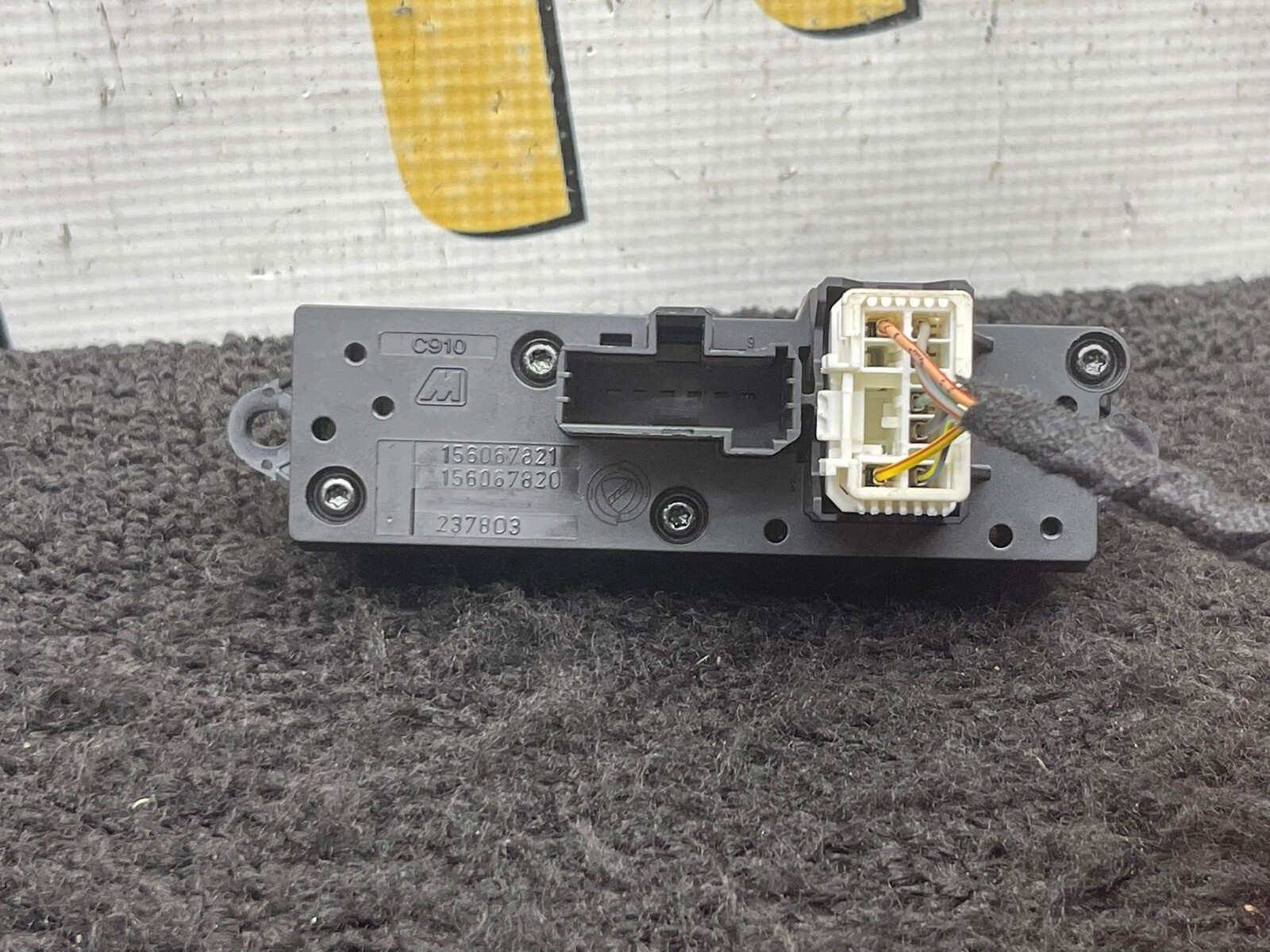 2014 MASERATI GRANTURISMO OEM HAZARD POWER LOCK SWITCH DASH