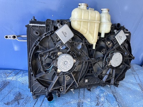 2016- 2023 INFINITI Q60 Q50 3.0T RADIATOR AC CONDENSER FAN SUPPORT ASSEMBLY OEM - Picture 2 of 9