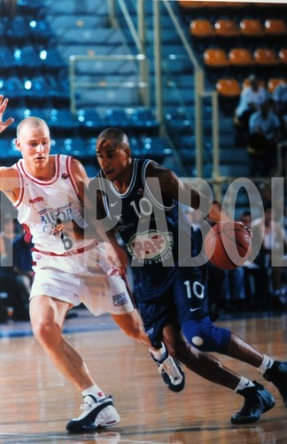 Maillot De Basket Vintage Fortitudo Bologna - Équipe Paf Myers Basile, Scudetto