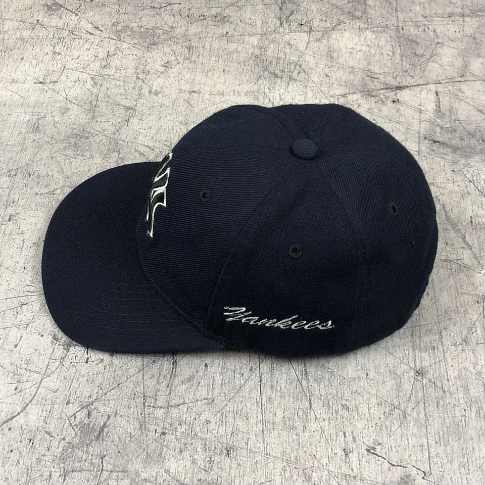 De colección MLB Yankees New York HUNTER Azul Marino Lana Acrílico Corea Gorra Sombrero Años 90’s Antiguo y2k Foto 3 de 4