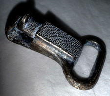 CLIP RESSORT PENDENTIF POIGNARD ALLEMAND WWII ORIGINAL