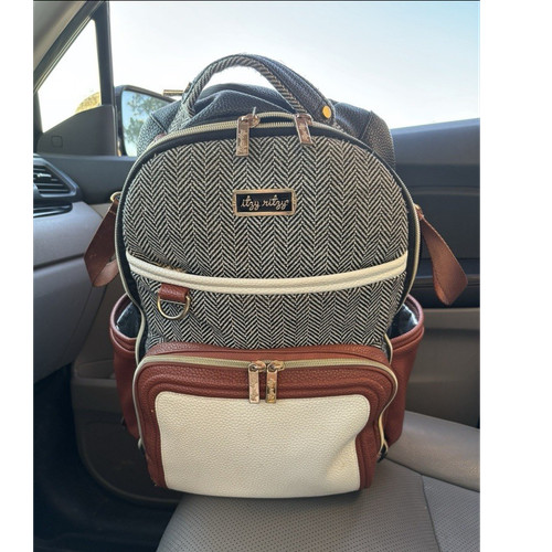 Itzy Ritzy Diaper Bag Backpack Herringbone Black/White/Brown Inner/Outer Pockets