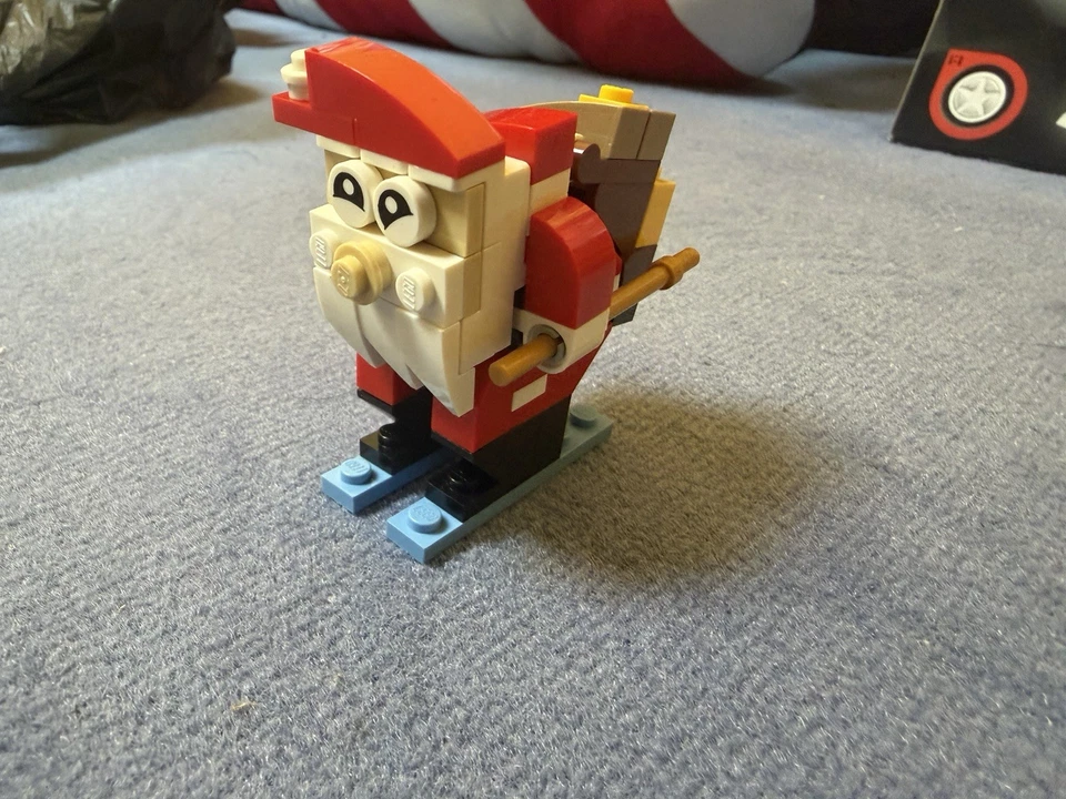 LEGO 30580 Santa Claus, photo 2 of 2