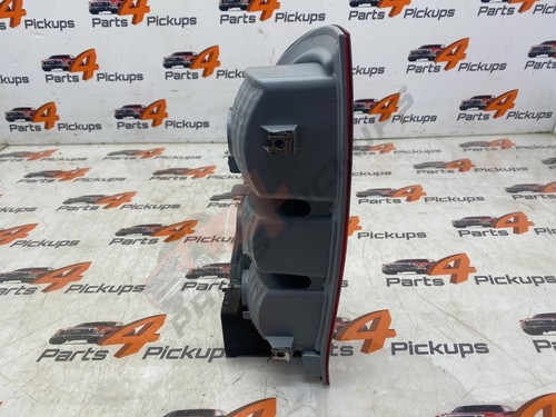 2009 Toyota Hilux Brand New Driver Side Rear/ Tail Light 2006-2011 N034 - Picture 3 of 10