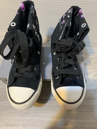 Fairy Print Girls High Top Sneakers Size 12 Girls Black Floral - Picture 3 of 7