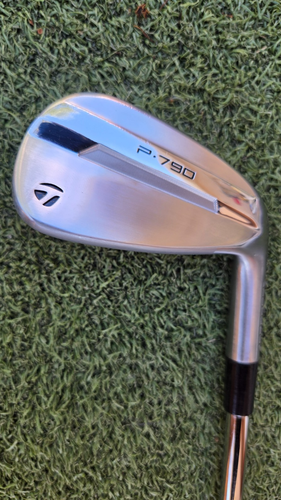 Série de fers Taylormade P790 - Phantom Black - Rue du Golf