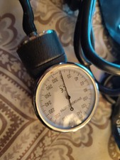 Sphygmomanometer Manual Arm Blood Pressure Monitor BP Cuff Gauge Tester Machine