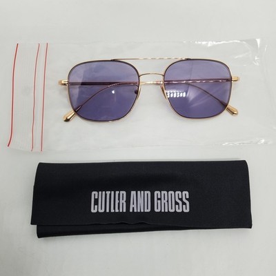Cutler and Gross Aurum 0003 02 54 17 145 Rosé Gold Sonnenbrille Glasfarbe violet