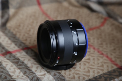 ๐ฅ Carl Zeiss Milvus 50mm F/2 M ZE Lens (for Canon EF mount) DSLR - Picture 6 of 7
