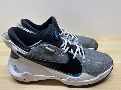 are zoom freak 2 true to size