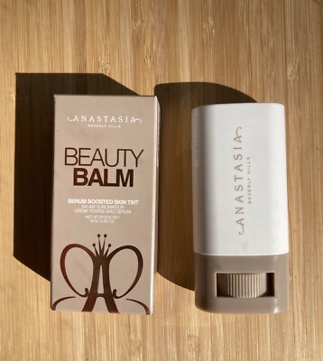 Anastasia Beverly Hills BEAUTY BALM SERUM BOOSTED SKIN TINT Variation von Farbtönen