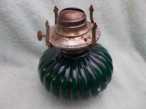 vintage lamplighter farms 330 base green oil lamp kerosene usa