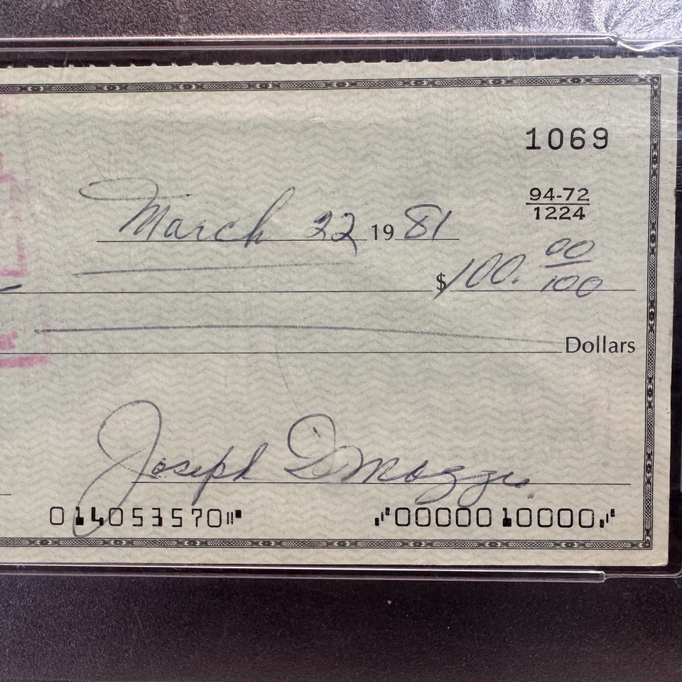 Cheque firmado por Joe Dimaggio certificado PSA/DNA Yankee Clipper NY Yankees nombre completo Foto 3 de 4