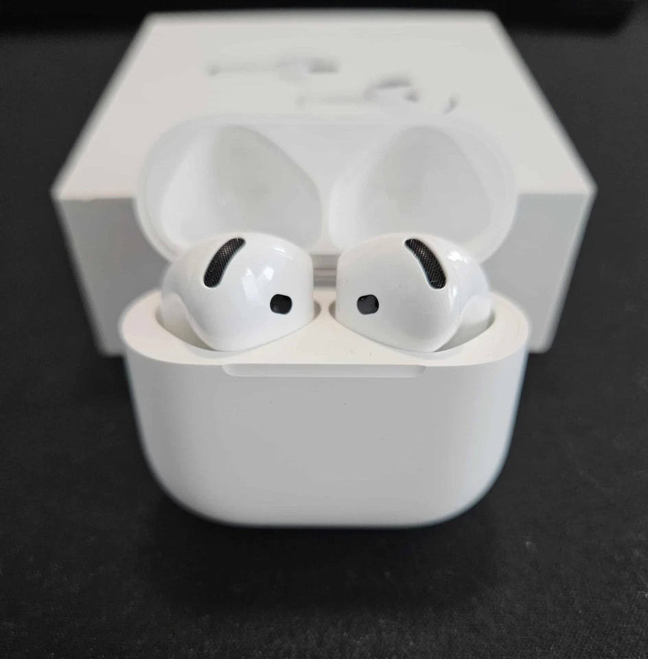 Apple AirPods 4 (ANC) Generation with MagSafe Wireless Charging Case (USB‑C) - Image 3 of 4