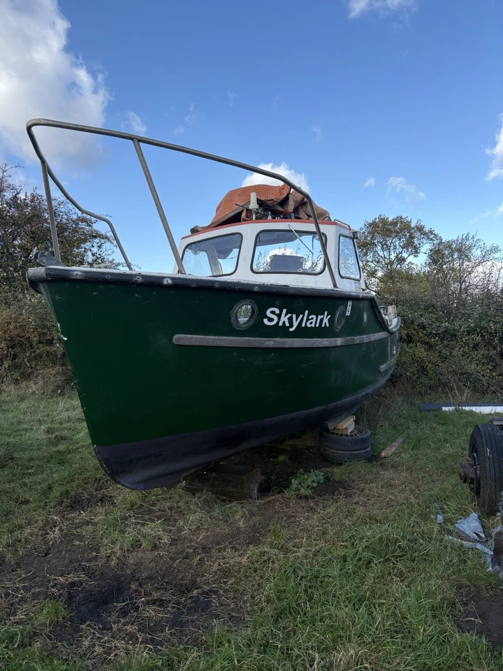 Sea Fishing Boat 20’ Colvic  1976 - Image 2 of 4