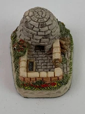 Welsh Pig Pen Stone Miniature Mini Fairy House Accessory David Winter Cameos