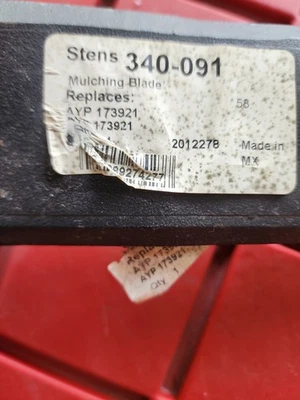 Stens 340-091 Mulching Blade Replaces (AYP 173921) (Husqvarna 532173921) 3 Pack - Image 1 of 4