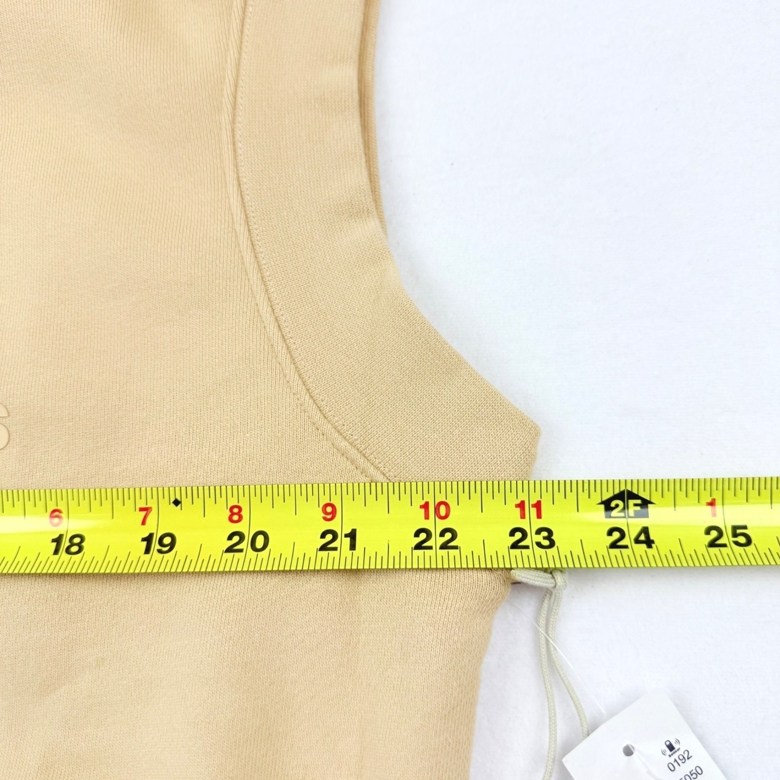 Essentials Fear Of God Women's Tan Vest Sweatshirt Size XS Sleeveless V-neck NWT thumbnail 7
