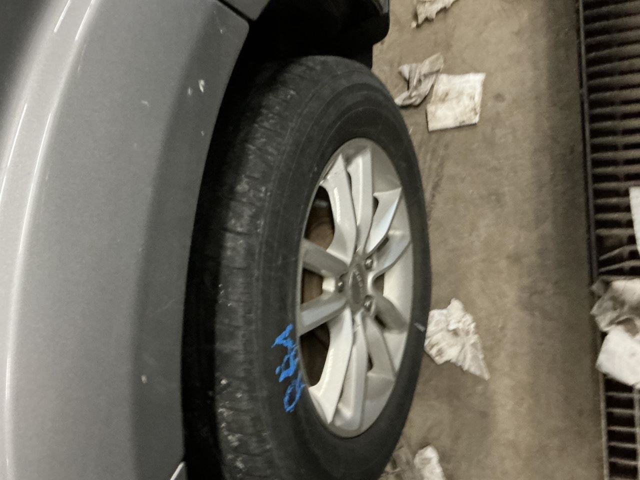 Wheel 17x6-1/2 Aluminum 10 Spoke Painted Silver Fits 13-19 JOURNEY 4740998