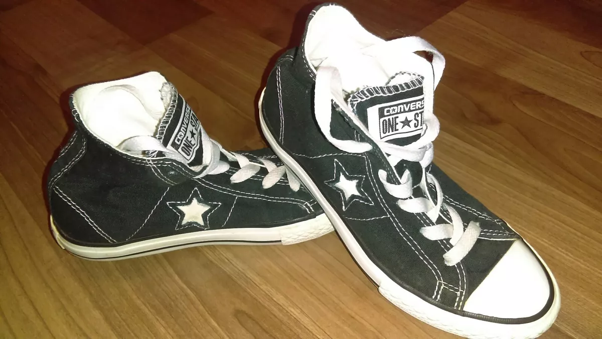 Black and white junior converse store