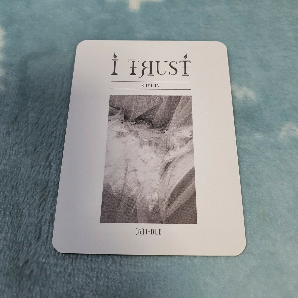 G)I-DLE idle アイドゥル i trust ウギ ポストカード G)I-DLE G-IDLE