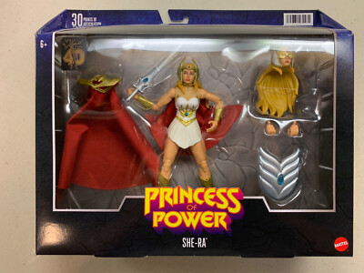 SHE-RA MASTERVERSE MASTERS OF THE UNIVERSE ETERNIA MOTU IN HAND