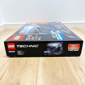 LEGO Technic Crawler Crane 42042 Discontinued Model Unopened Unused