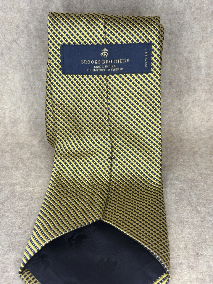 Corbata Brooks Brothers Pura Seda Azul y Dorado Plata Tejida Lunares Geométricos Foto 3 de 4