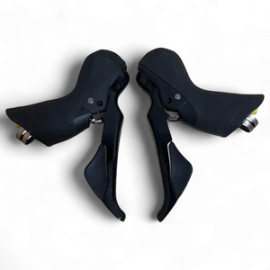 SHIMANO 105 STIレバー ST-R7020 左右セット Shimano 105 ST-R7020 11-Speed Individual Lever