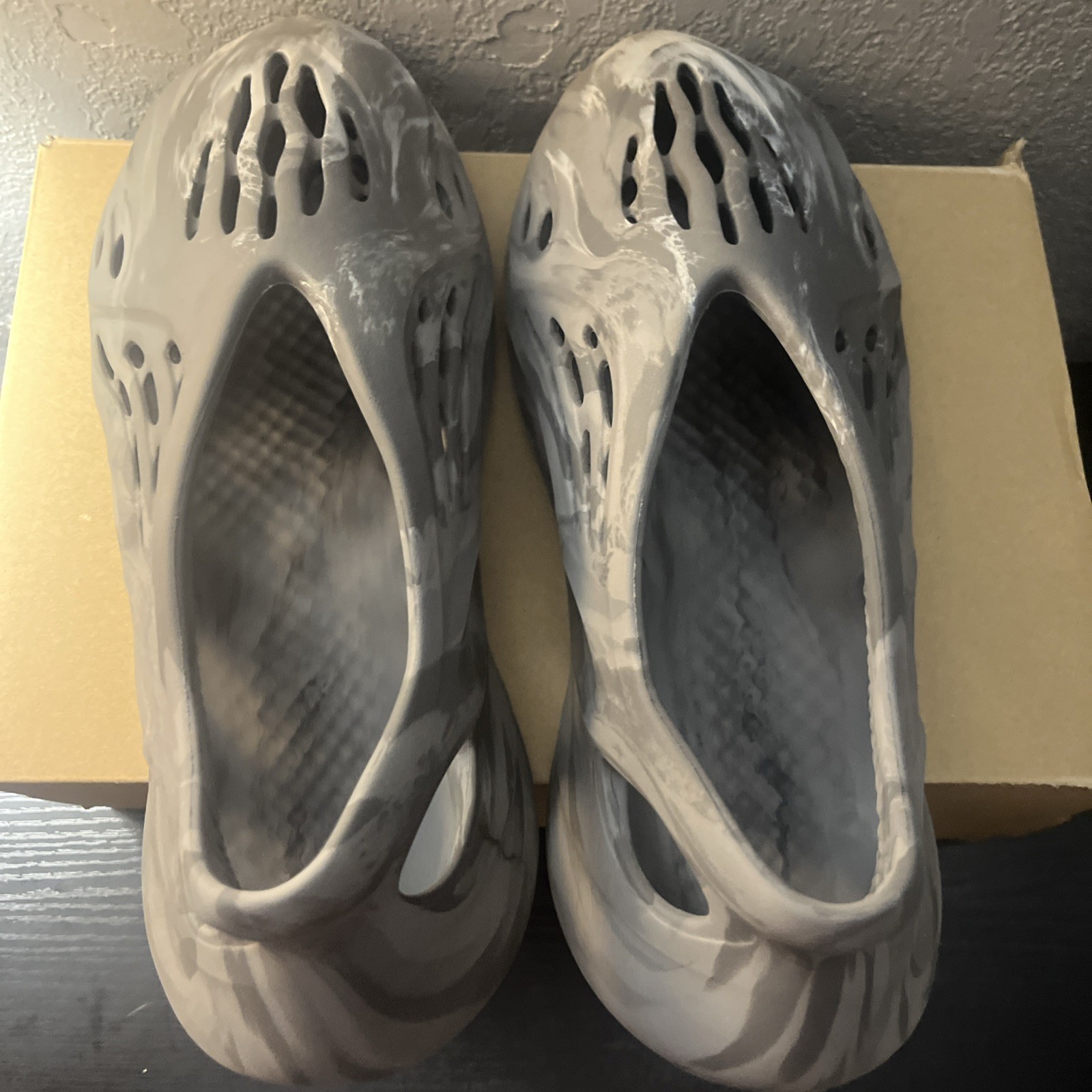 adidas Yeezy Foam Runner RNR Mx Granite Grey Men's Size 13 IE4931 thumbnail 6