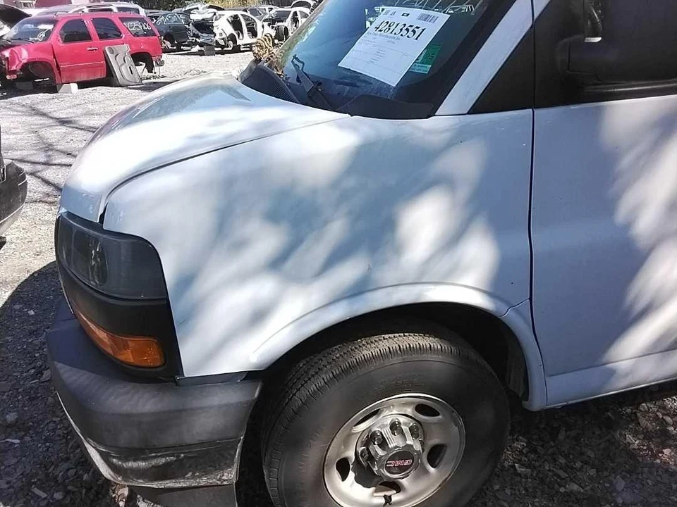 Used Front Left Fender fits: 2019 Gmc Savana 2500 van Front Left Grade A — 第 3/4 张图片
