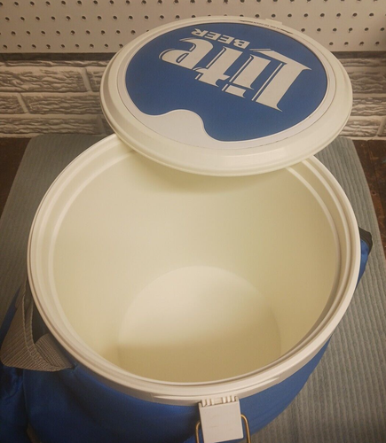 Vintage Miller Lite Pak Insulated Beer Cooler With Miller Lite Football - Picture 5 of 9