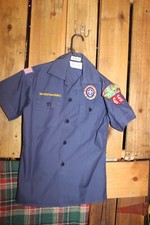 Boy Scouts of America BSA Youth Shirt Medium Blue Cub