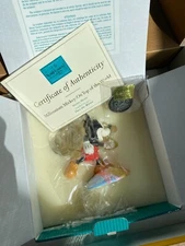 NEW WDCC "Millennium Mickey: On Top of the World" SEALED w/COA Disney Membership