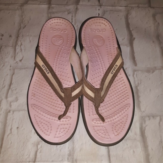 Crocs Women's Sz 8 Pink & Brown Thong Flip Flop Sandals | eBay