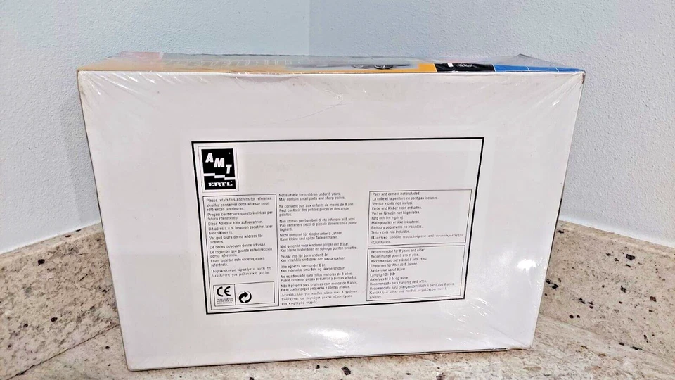 NEW SEALED AMT #31820 Ford Snow Plow Dump Truck 1:25 Scale - Image 2 of 2