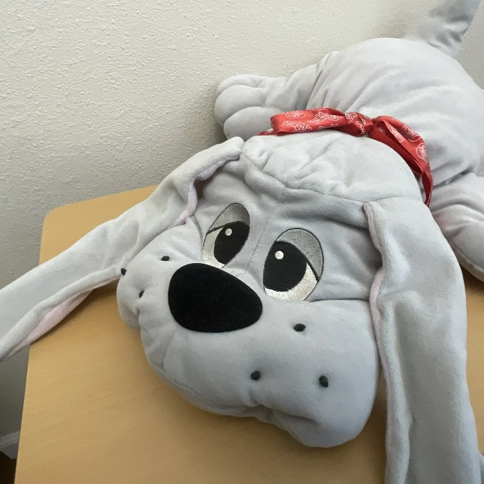 Pound Puppies Collector’s Edition Mike Bowling Grey Puppy With Red Bow - Image 4 of 4