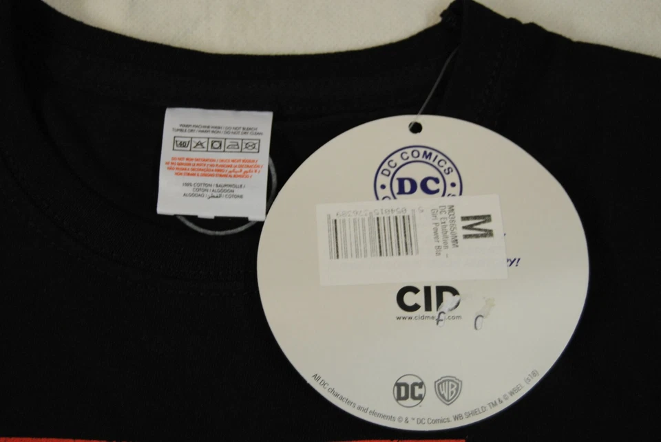 GIRL POWER DC COMICS EXHIBITION CHILD KIDS T SHIRT NEW OFFICIAL SUPERGIRL  - Image 4 of 4
