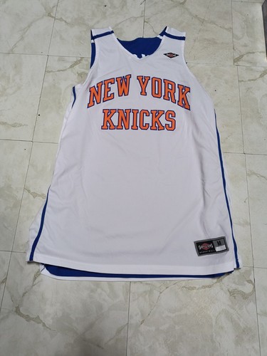New York Knicks NBA Shirts & Skins Reversible #18 Jersey Size Men’s M - Picture 1 of 22