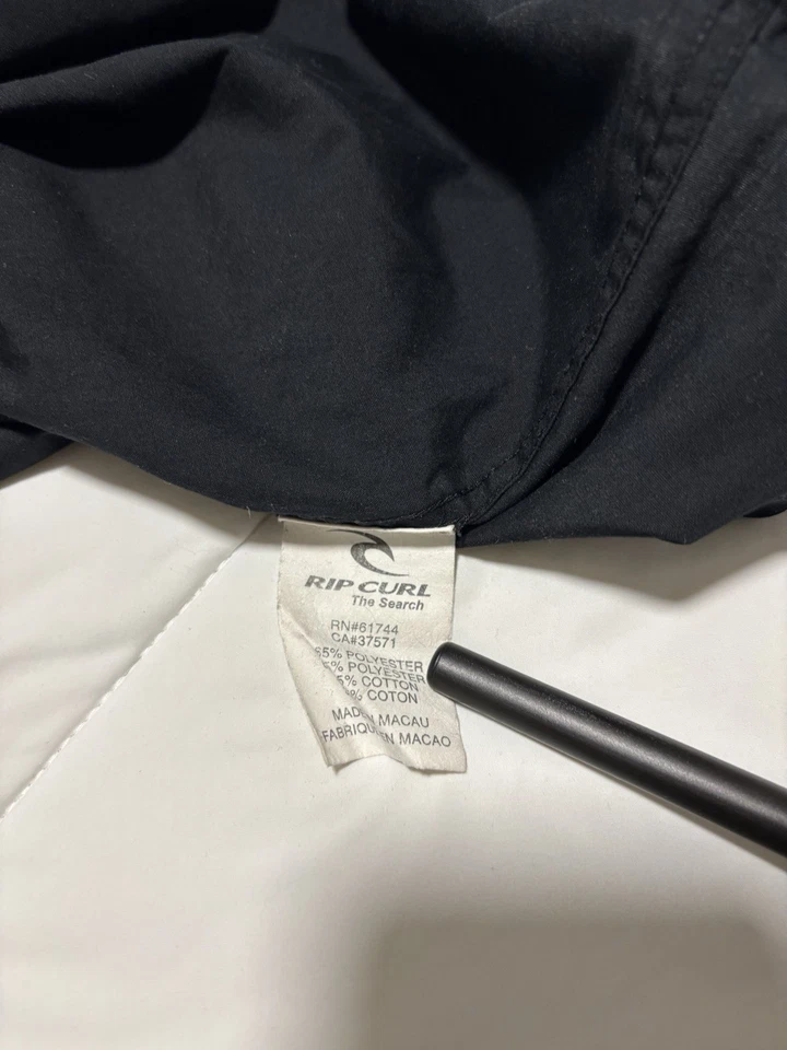 Rip Curl Logo Short Sleeve Button Up Shirt Size M Surf Outdoor Beach Casual Y2K - Image 4 of 4