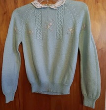 Vintage Espirit Cecily Women's Mint Green Sweater with Lace Collar - Size L
