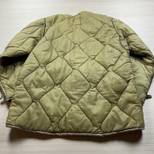 Vintage 70s Quilted Army Liner Japanese Jacket S Bomber Olive - Picture 9 of 15