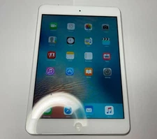 Apple MD531LL/A 16GB 1st Gen White/Silver Wifi Ipad Mini - Original