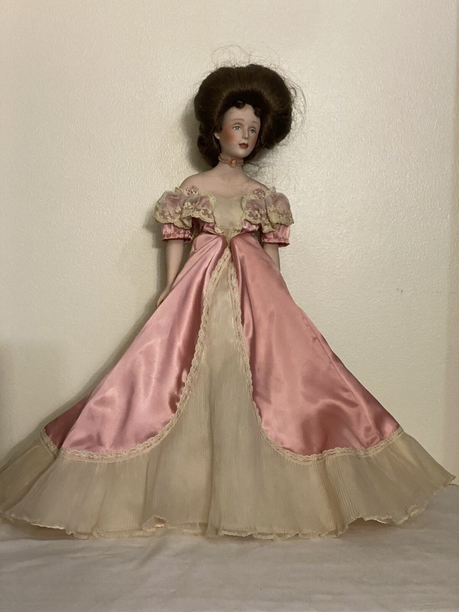 Franklin Mint Heirloom Gibson Girl 