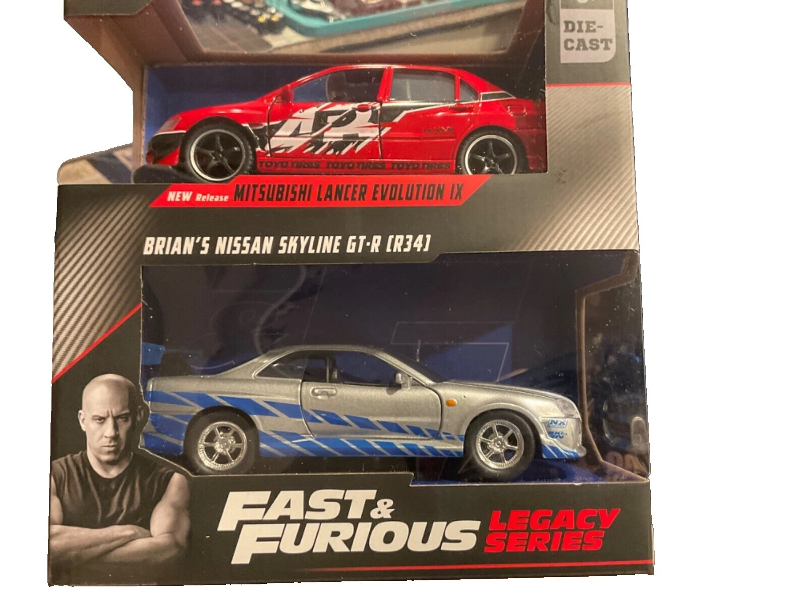 1:43 autos Diecast Jada Toys Nissan, camiones y camionetas