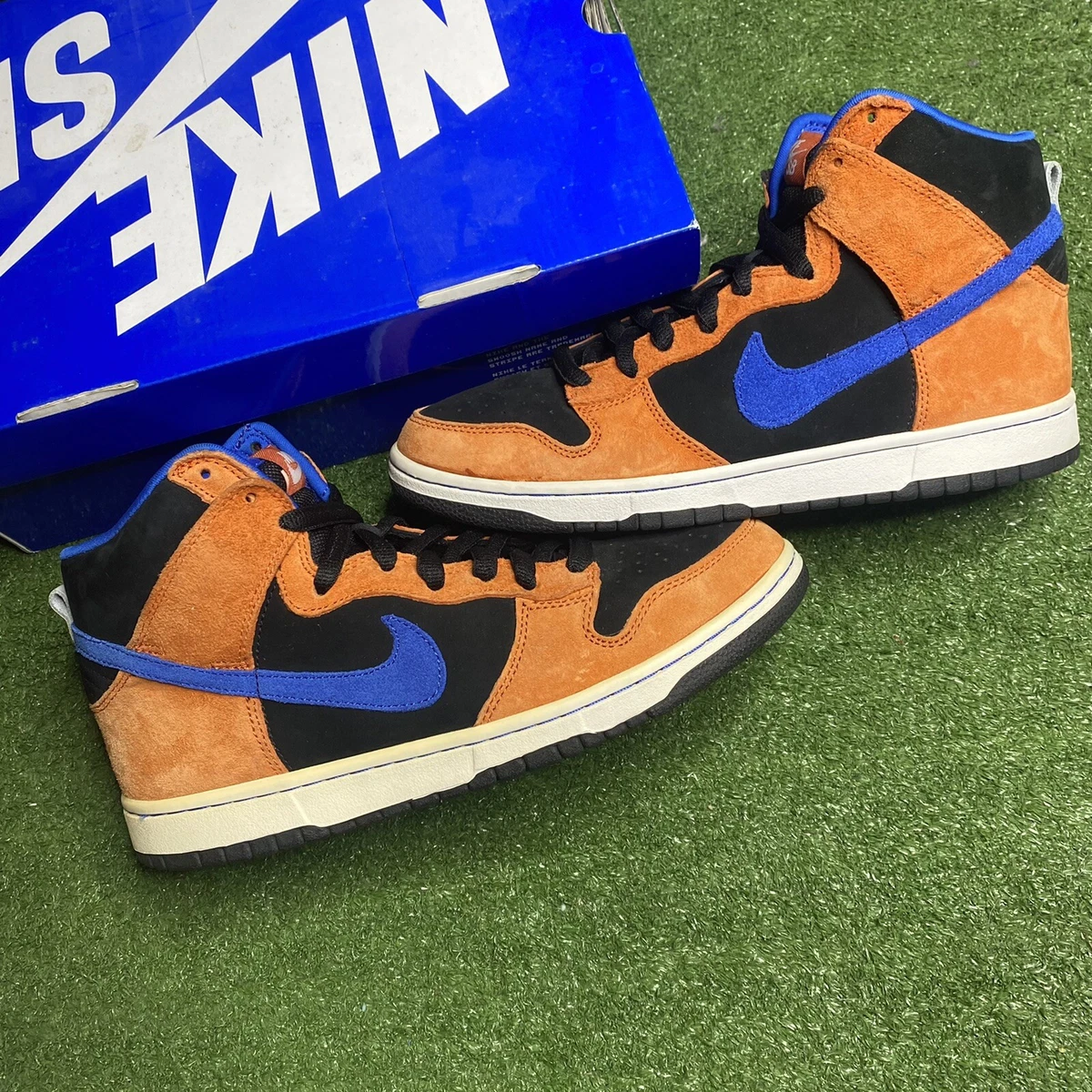 Nike SB Dunk High Premium Knicks Size 9.5 313171 841 PreOwned Men s Shoe