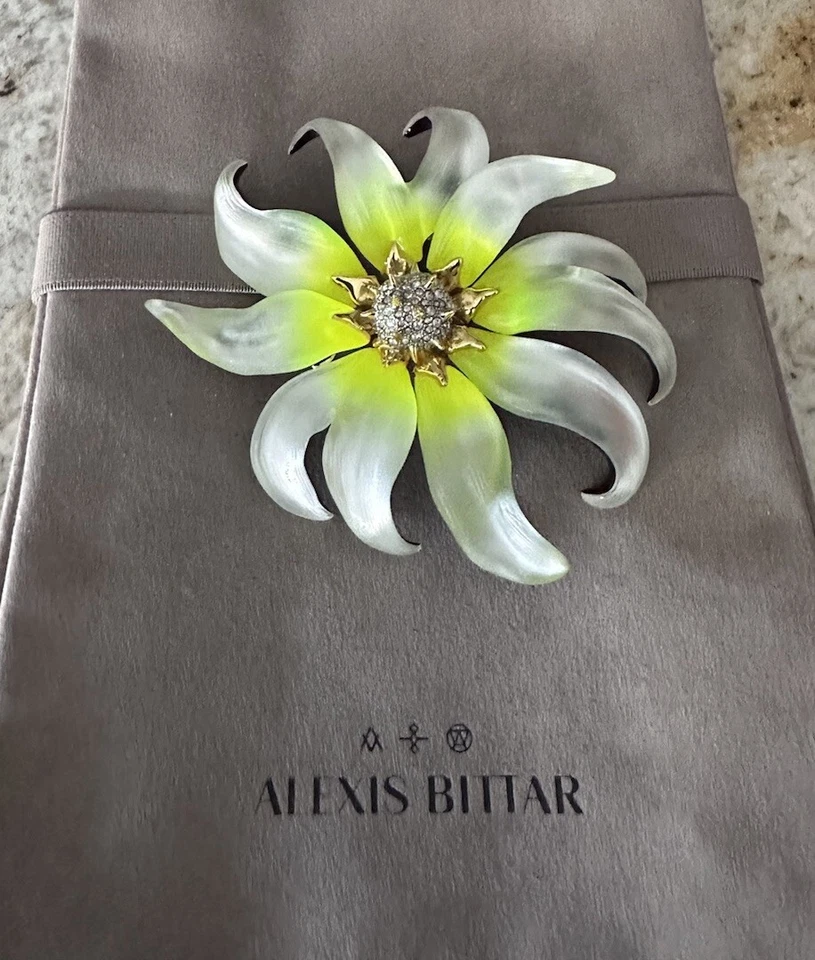 100% Authentic Alexis Bittar Sunkissed White Large Lucite Flower Brooch $595