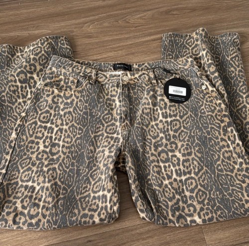 NWT Boutique Low Rise Wide Leg Leopard Print Womens Jeans Size Large