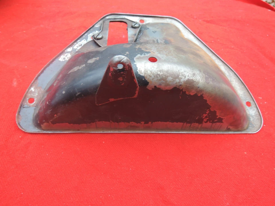 CUBIERTA VOLANTE ALFA ROMEO 1600 Giulia Sprint GT / DUETTO / Super Usada Original Foto 3 de 4